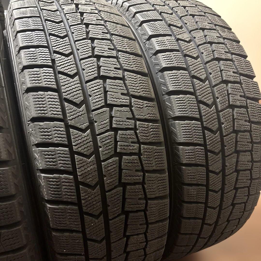 185/60R15(84Q)スタッドレスタイヤ　ダンロップ製WINTERMAXX