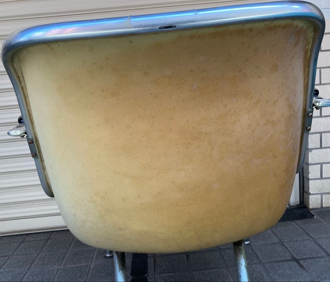 ミッドセンチュリー ポールハンガー アームチェア/ヴィンテージ