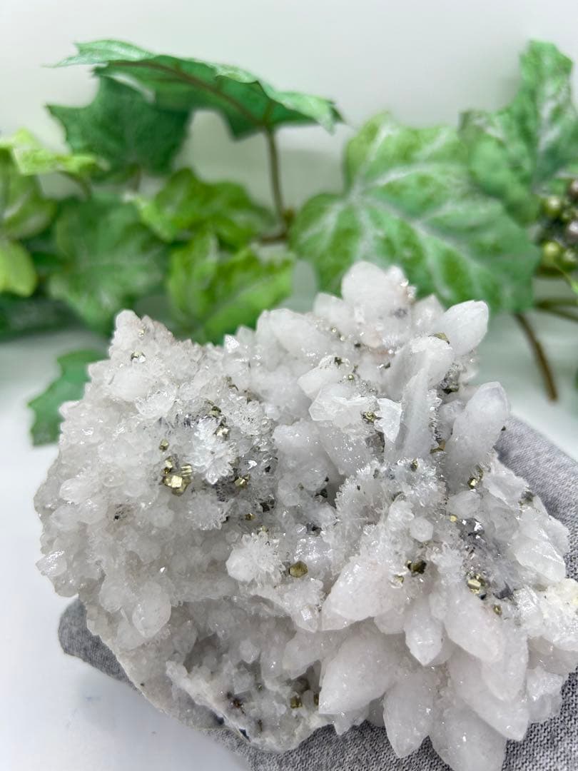天然石水晶とパイライト共生原石　No.658