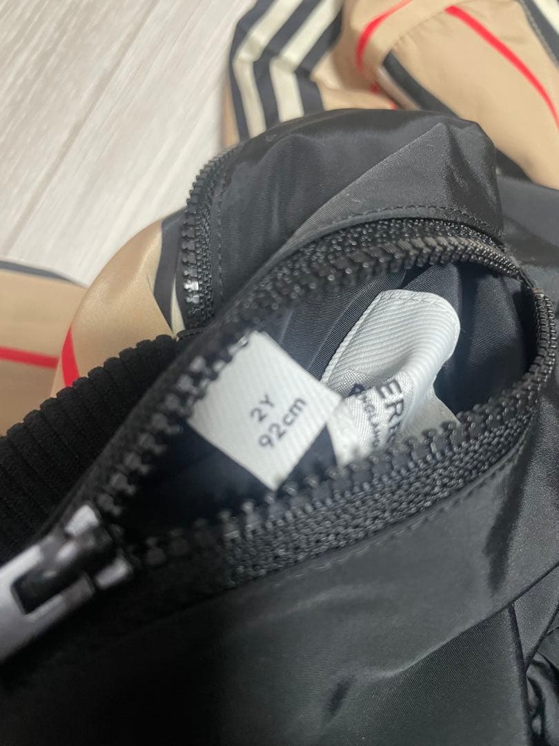 Burberry 　バーバリー　ナイロンジャケット　リバーシブル　90