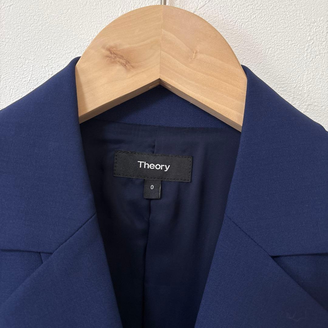 セオリー　パンツスーツ　ネイビー　0