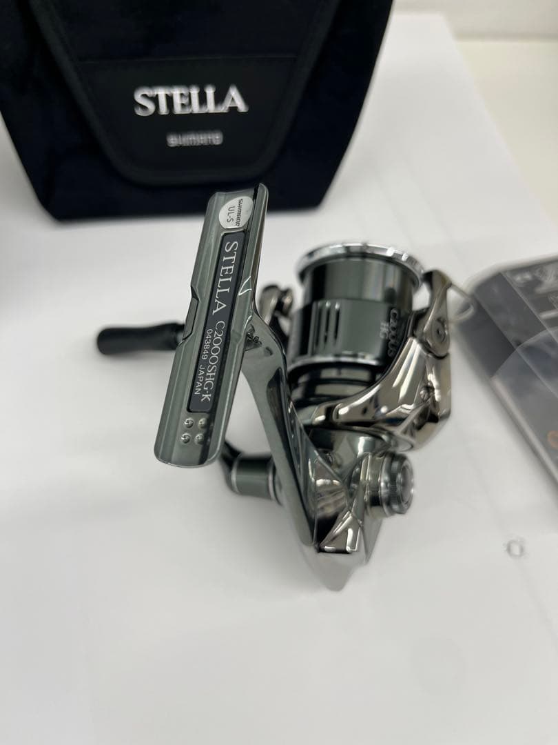 極美品 シマノ 22ステラ c2000shg おまけ付き