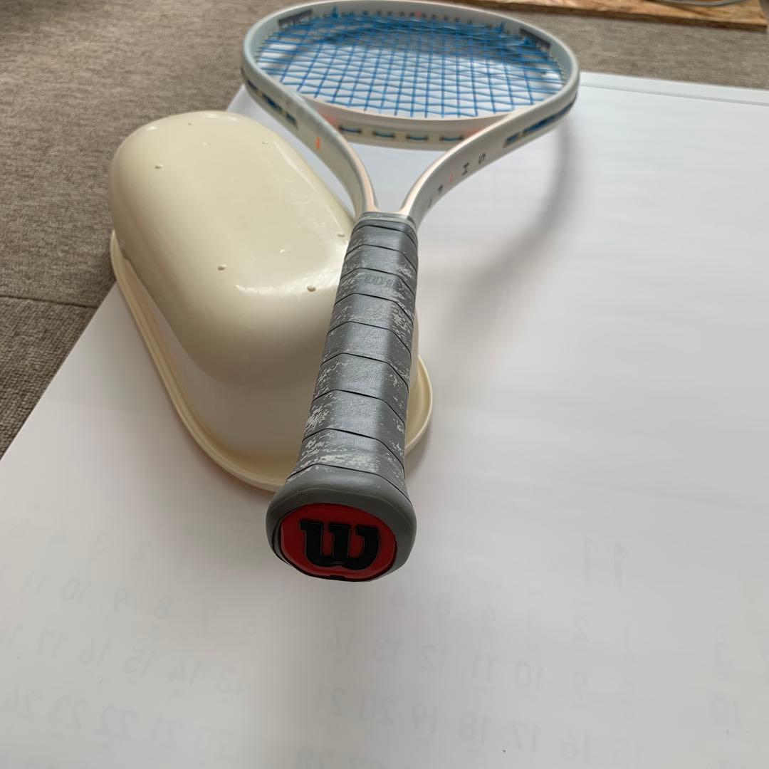 Wilsonテニスラケット SHIFT 99 G2 ホワイト ケースなし　①