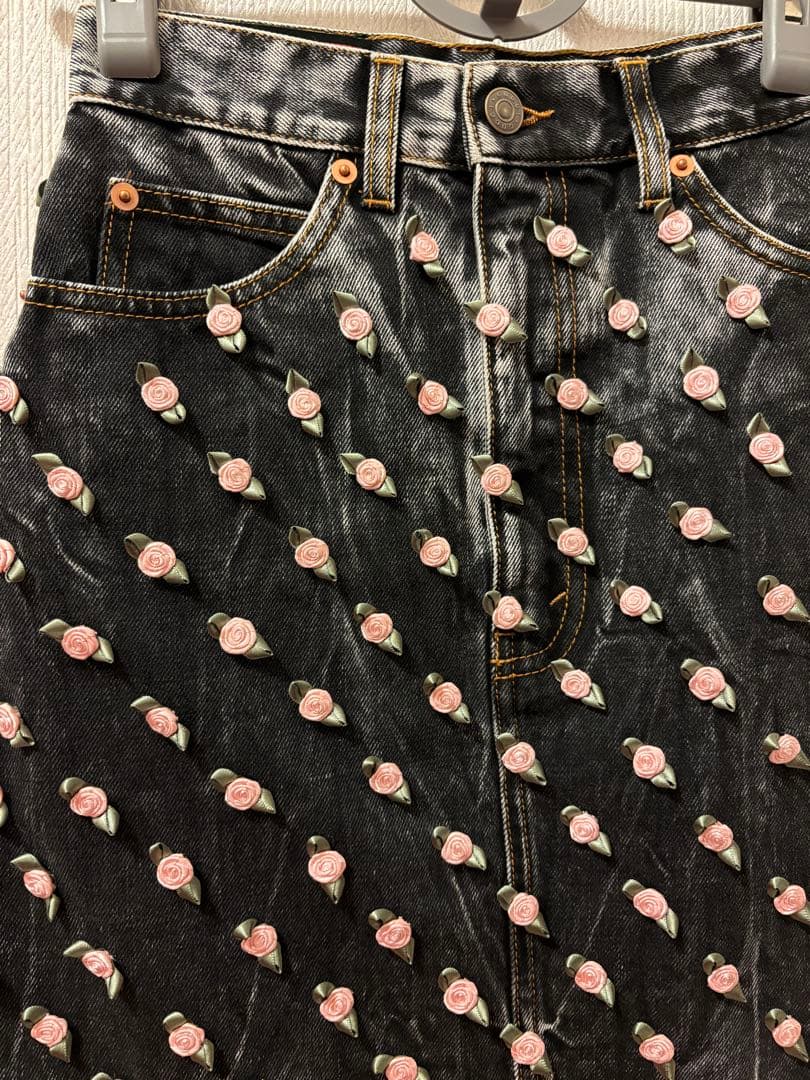 gucci スカート　デニム　フラワー　バラ　ローズ　2018