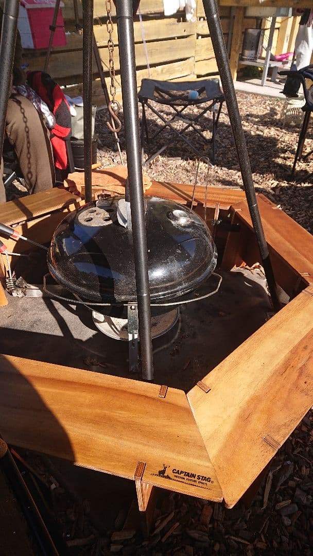 キャプテンスタッグ 八角形焚き火台 ヘキサテーブル