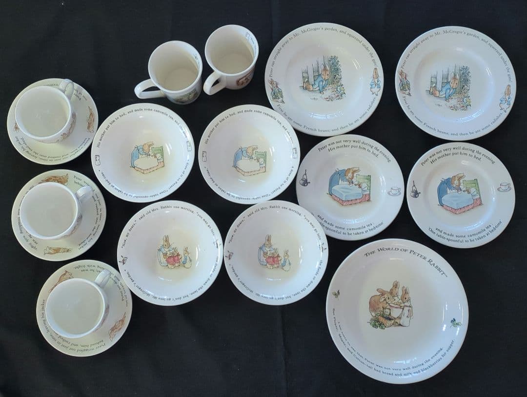 ピーターラビット　陶器食器セット