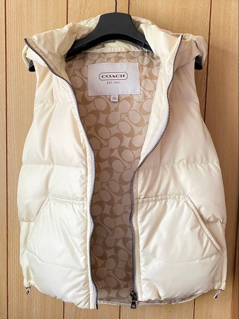 COACH フード付きダウンベスト S アイボリー