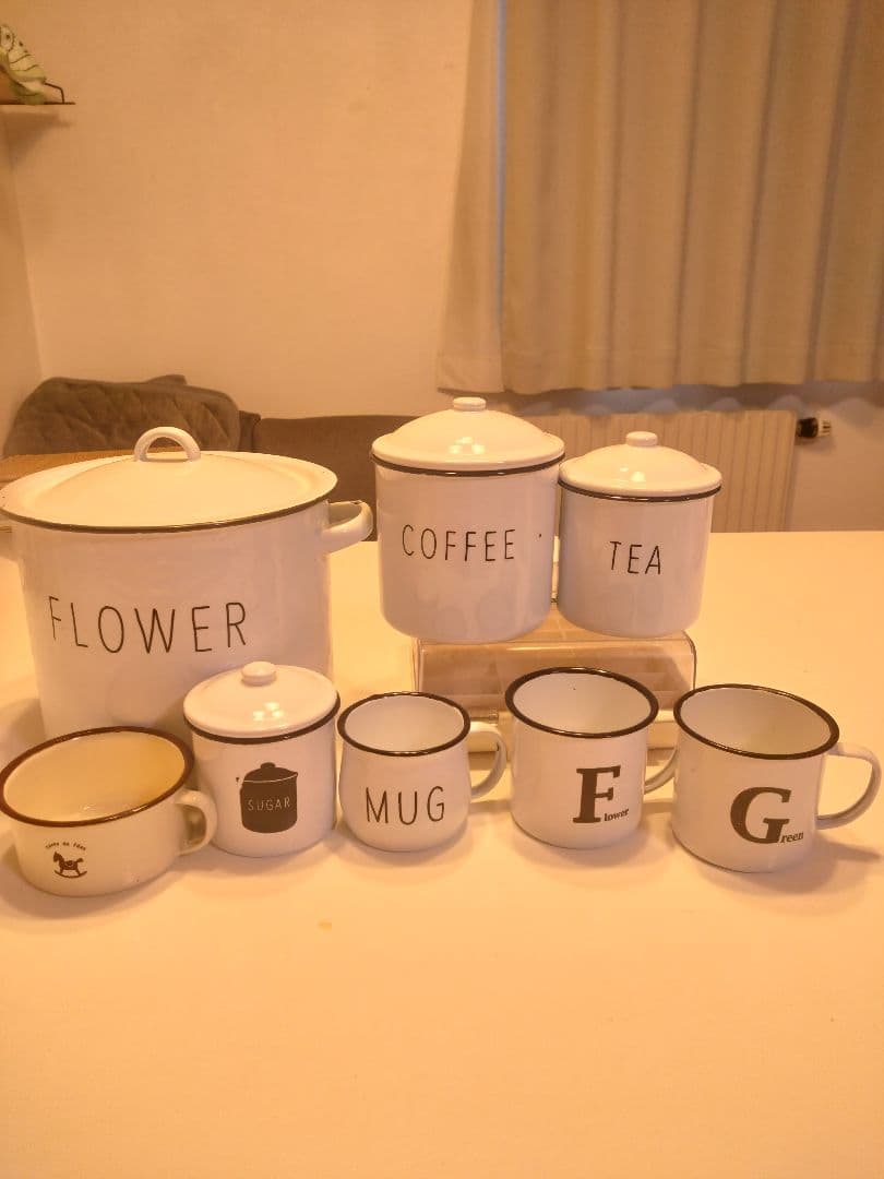 スタジオクリップの琺瑯セット♪琺瑯米びつ、琺瑯キャニスター等♪琺瑯マグセット