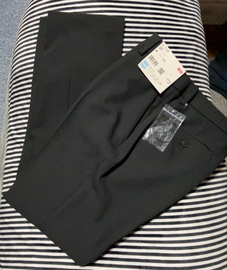 ユニクロ　感動ジャケット・パンツ・ブラウス3点セット　状態◎