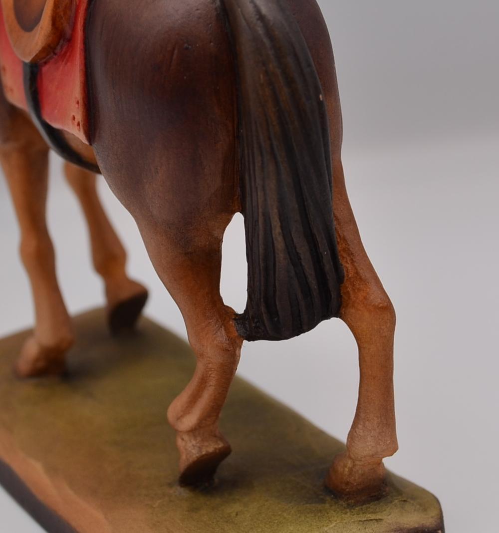 鞍を乗せた馬　アンリ　ANRI　イタリア　木彫り人形　高さ12ｃｍ　ご成約済み