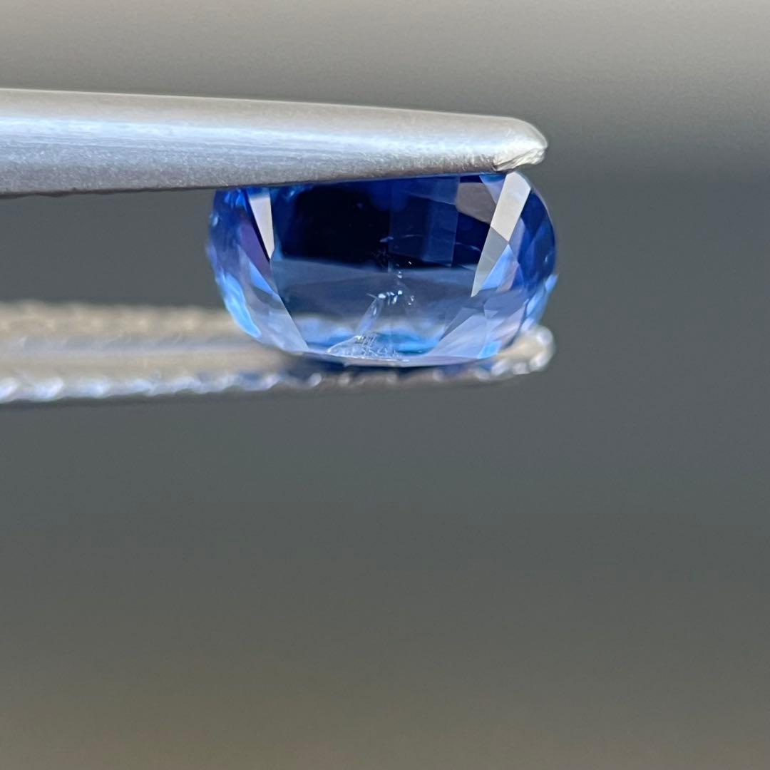 スリランカ産加熱天然ブルーサファイアルース