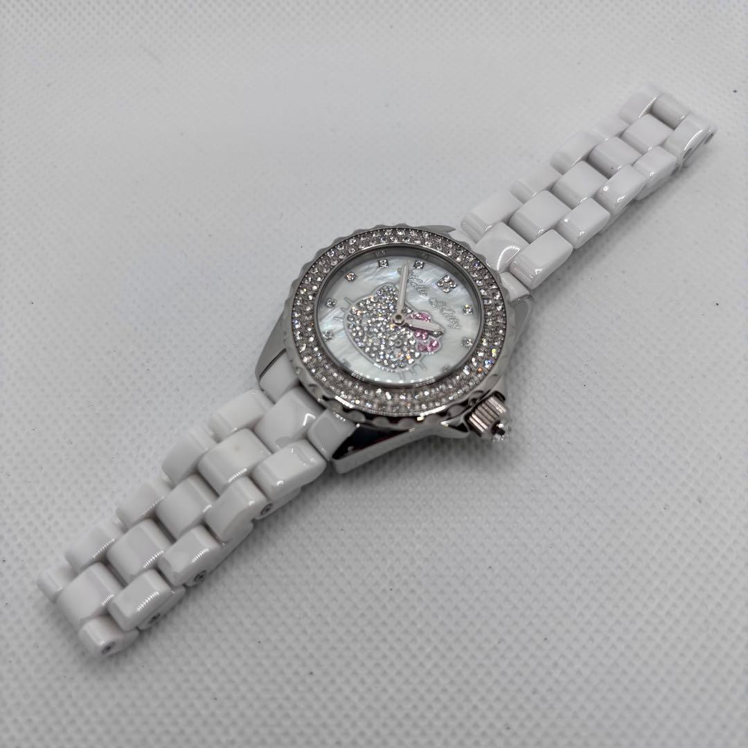 wekyサンリオ ハローキティ スワロフスキー レディース 稼働品 新品電