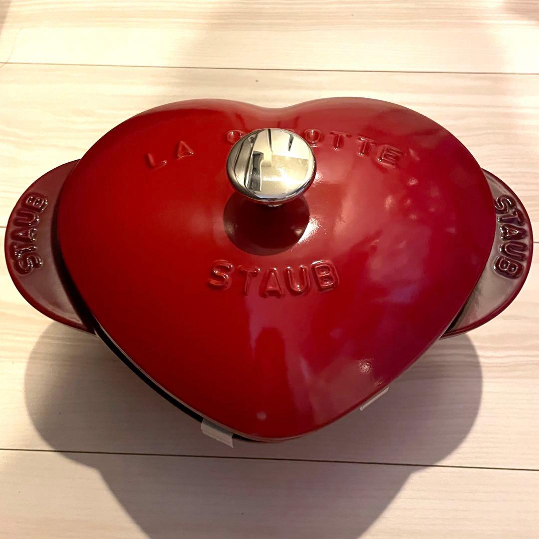 【新品未使用品】ストウブ　ハートココット
