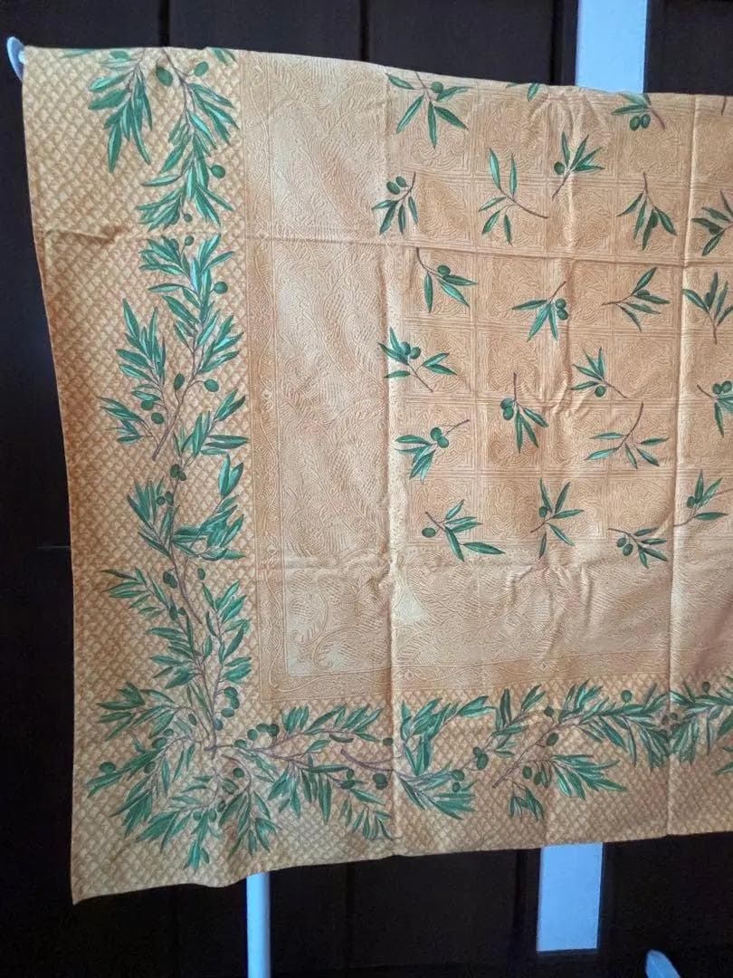 値下　高級ブランド　ボーヴィレ(Beauville) テーブルクロス170cm