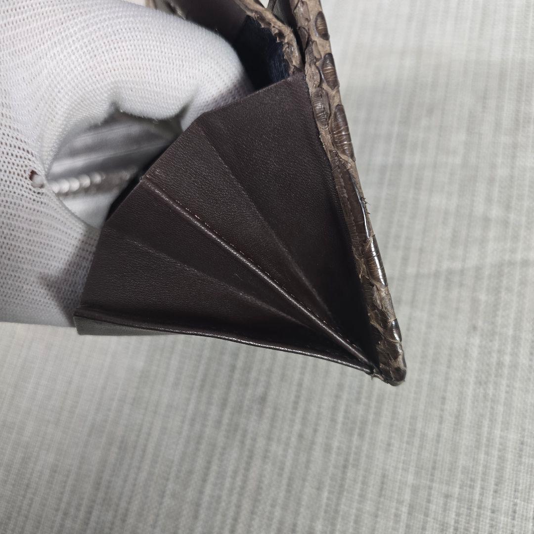 VERSACE　ヴェルサーチ　パイソン柄　ヘビ革　二つ折り財布　折り財布