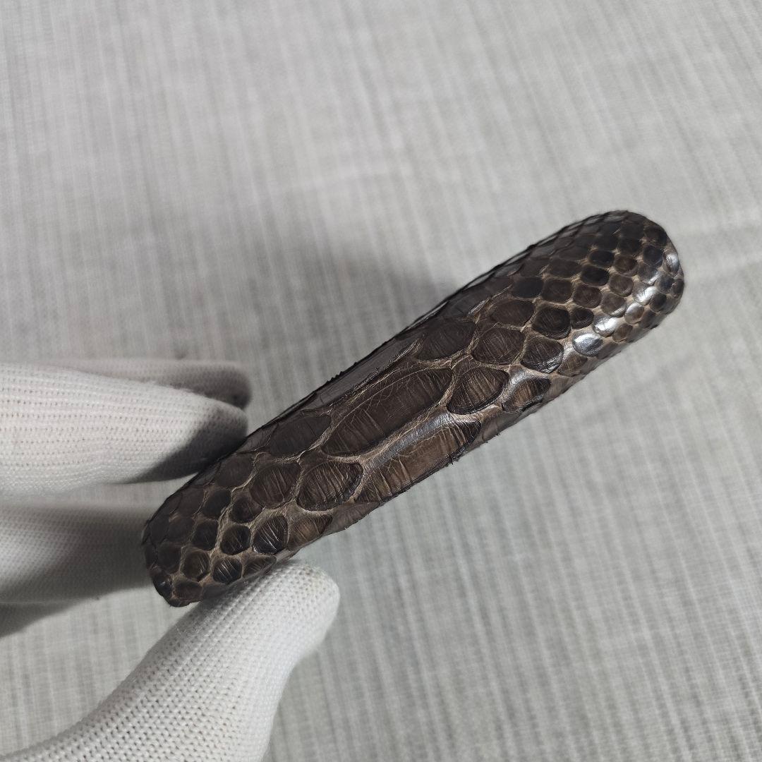 VERSACE　ヴェルサーチ　パイソン柄　ヘビ革　二つ折り財布　折り財布