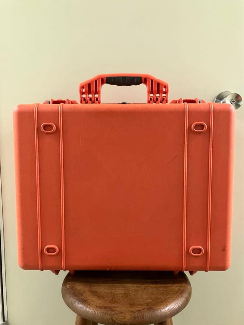 【PELICAN】 1600 PROTECTOR CASE / ORANGE