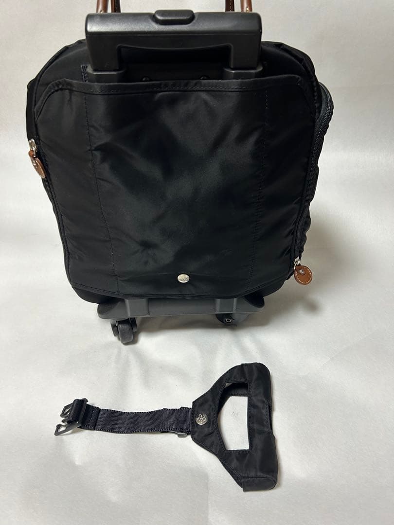 カナナ プロジェクト　ナイロンキャリーケース　旅行鞄　レディース　バッグ　機内