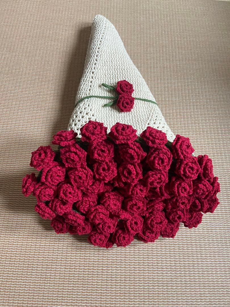 バラの花束ブランケット直径105cm，75本の大きなバラ，ストール