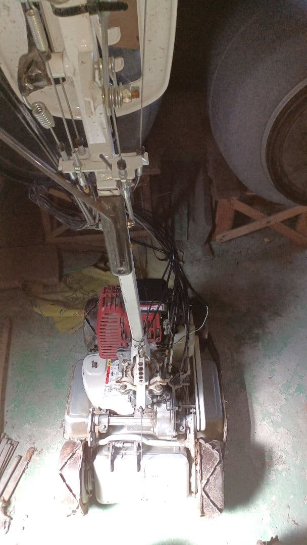 自走草刈り機(傾斜草刈り機)　スパイダーモアSP851AF