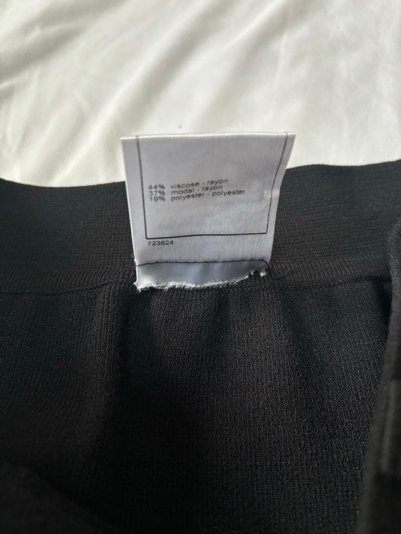 CHANELシャネル　ストレッチジャージータイトスカート　黒38