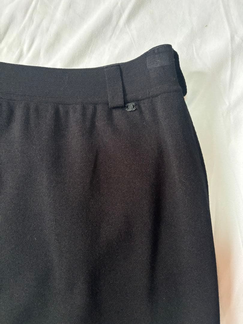 CHANELシャネル　ストレッチジャージータイトスカート　黒38