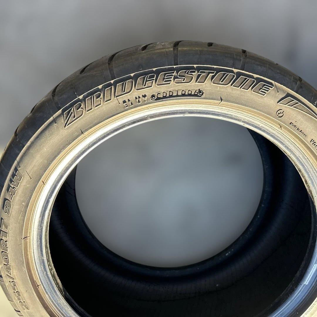 ブリヂストン 255/40R17夏用タイヤ　2006年　2本(4-59)