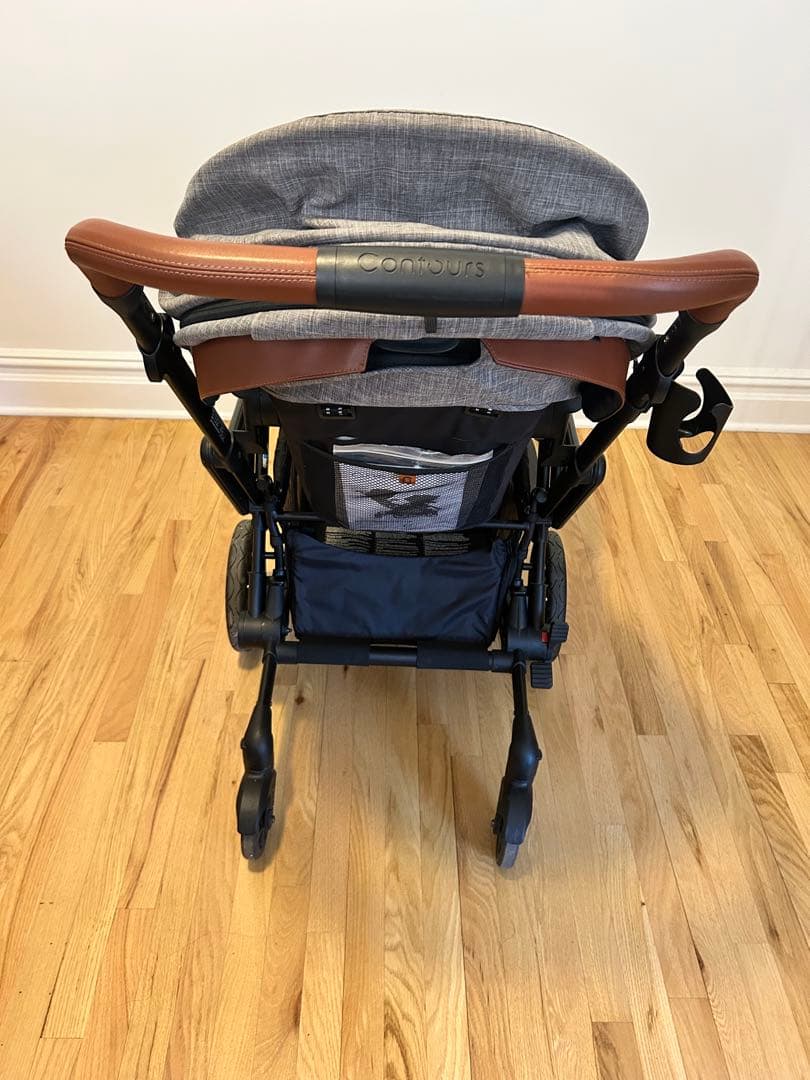 【モモカ】Contours Curve Double Stroller