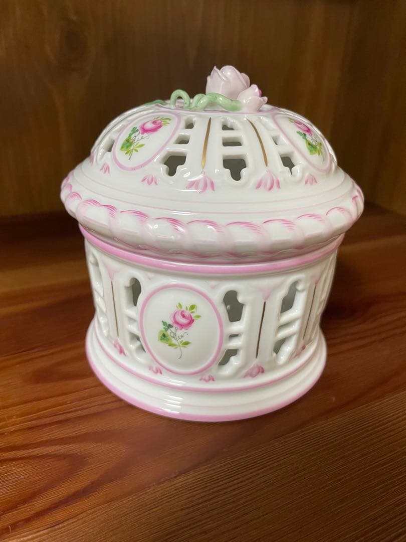 ⭐️激レア⭐️希少品⭐️未使用⭐️ヘレンド　ウィーンの薔薇　ピンク　ポマンダー