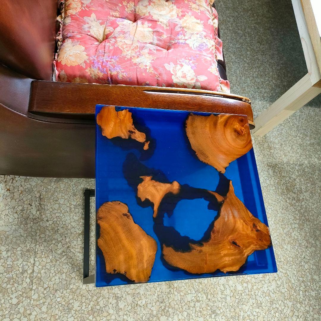 ウッドレジンサイドテーブル