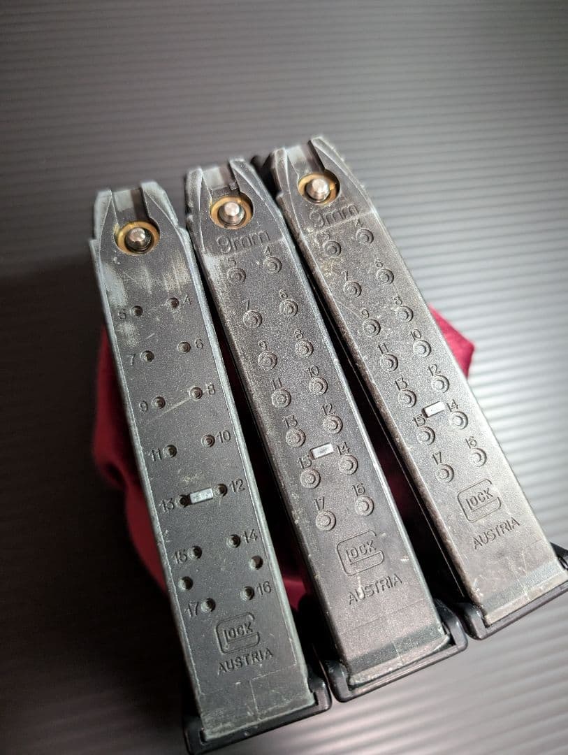 東京マルイ グロック18C マガジン3個付き