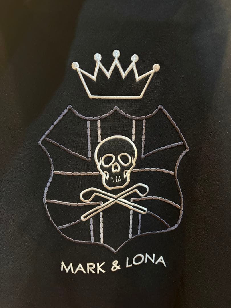 希少美品 マークアンドロナ　ジップパーカー　アウター　46サイズ