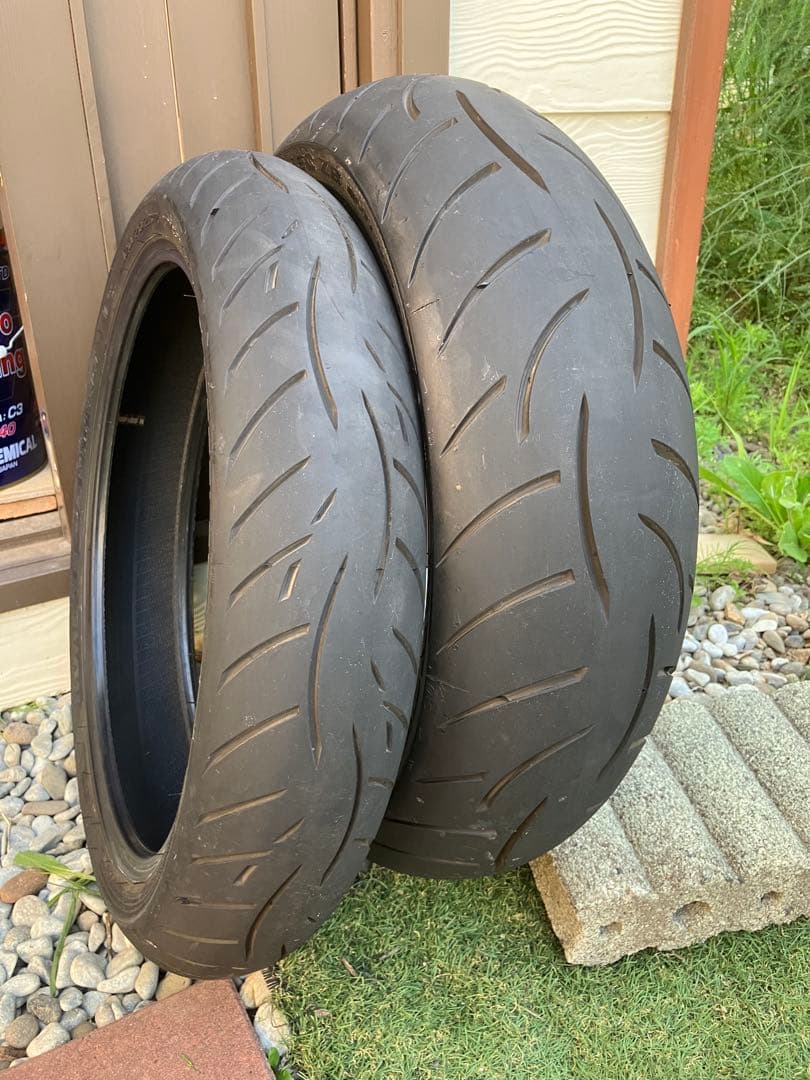 METZELER ROADTEC Z8 INTERACT 前後セット　メッツラー