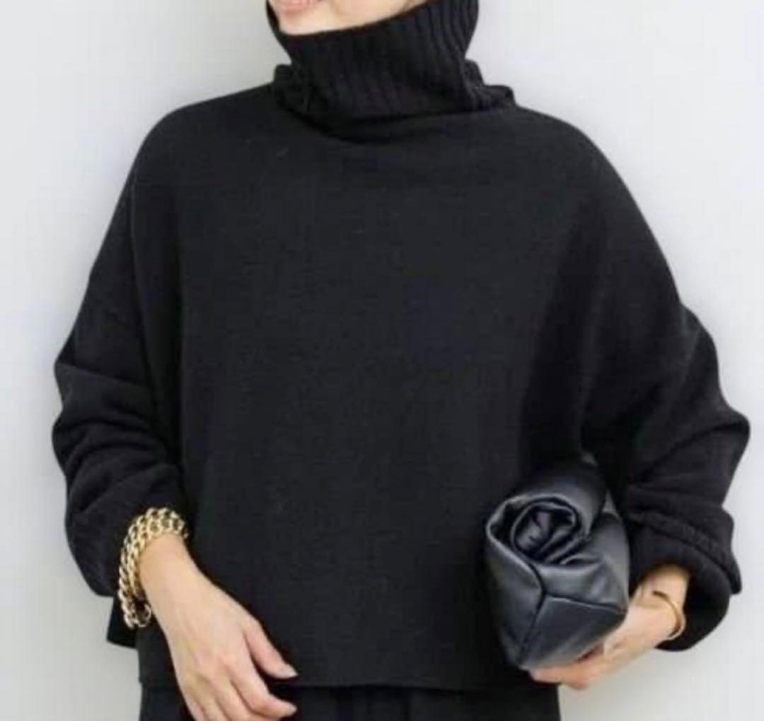 ドゥーズィエムクラス　2023AW Cropped タートルネックプルオーバー