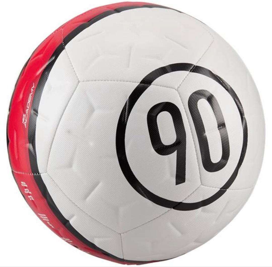 ナイキ　アカデミートータル90 5号球