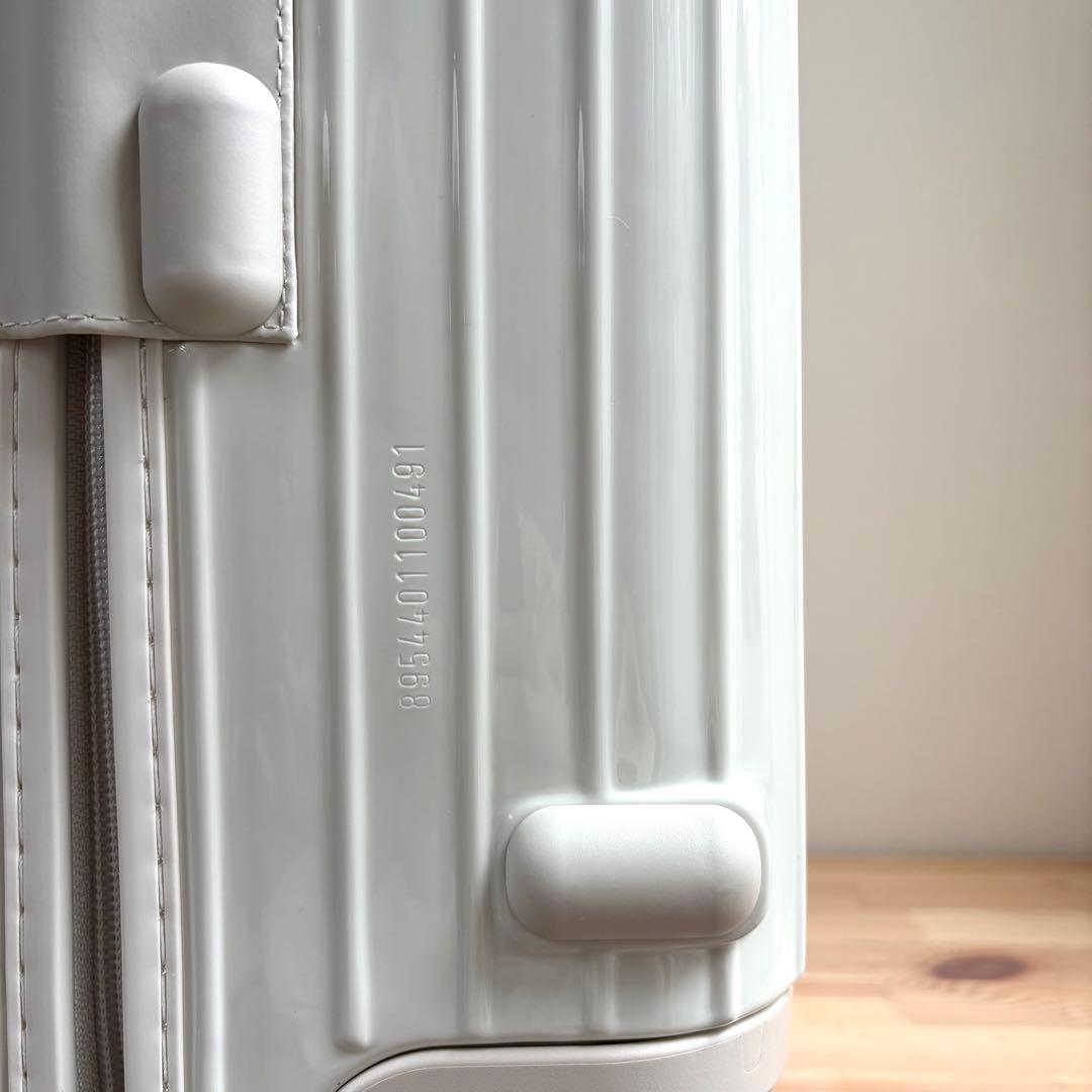 極美品　RIMOWA UNITED ARROWS 82L キャリーケース　4輪