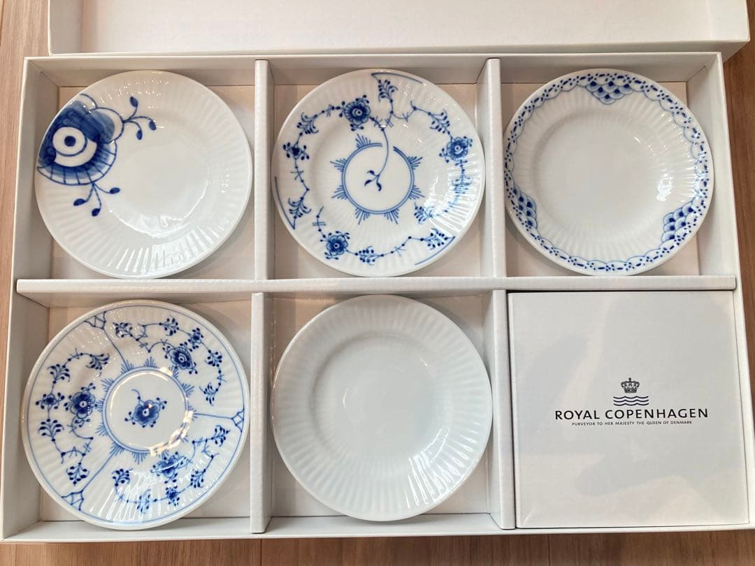 ロイヤルコペンハーゲン ミニプレート５枚セット