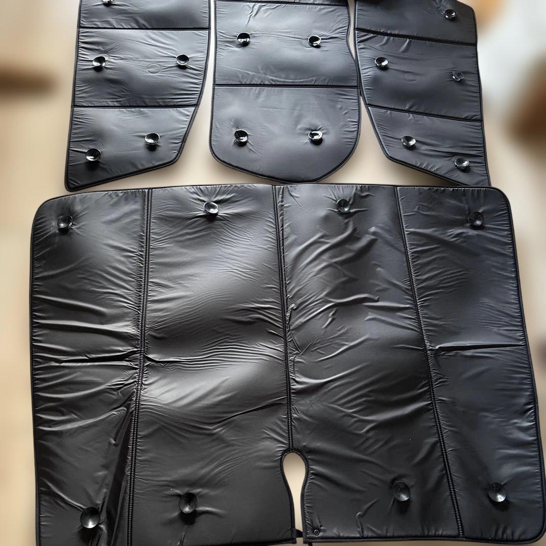 【値下げ！】車中泊用　シェード（ホンダ　フィットシャトル）