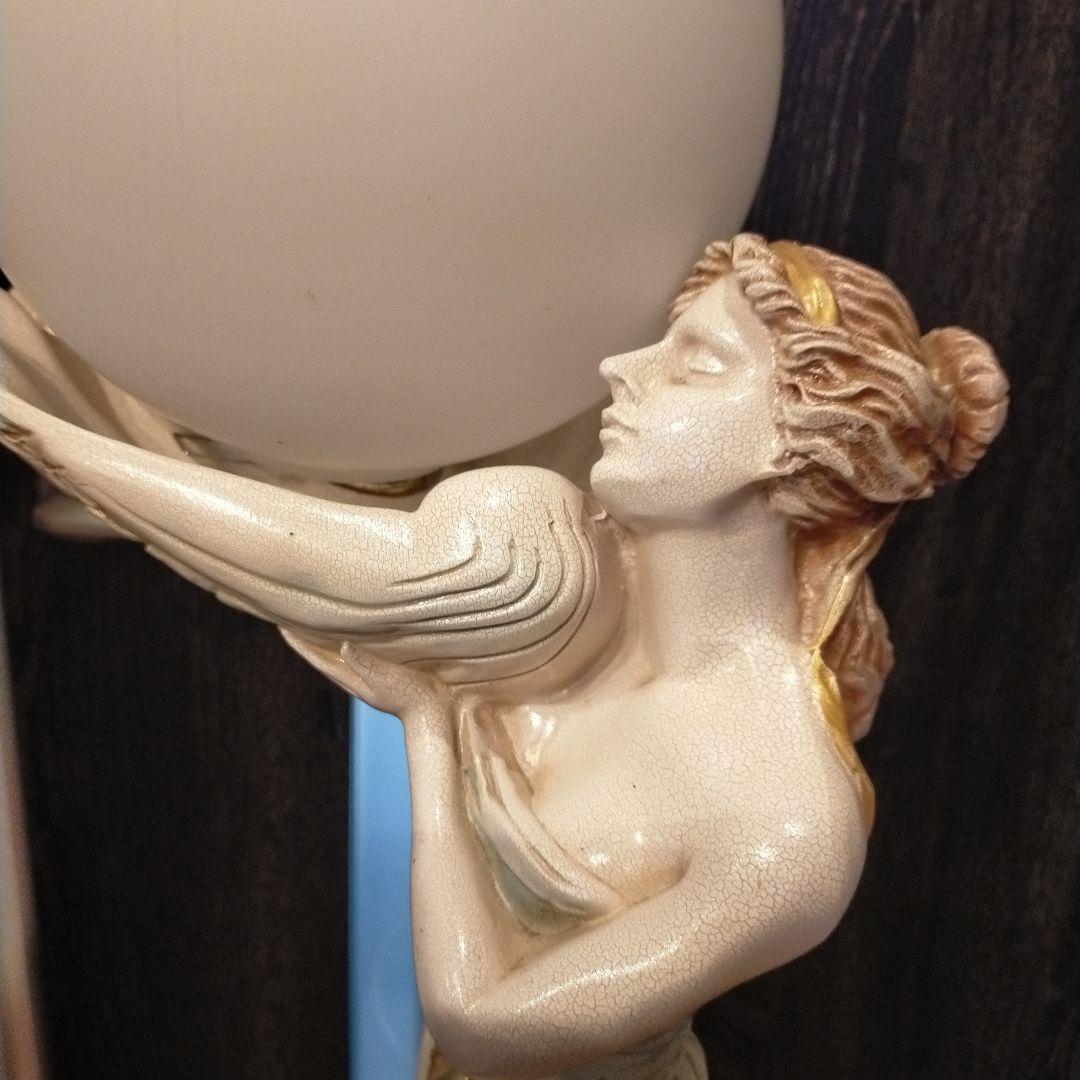 423 女神像スタンドランプ