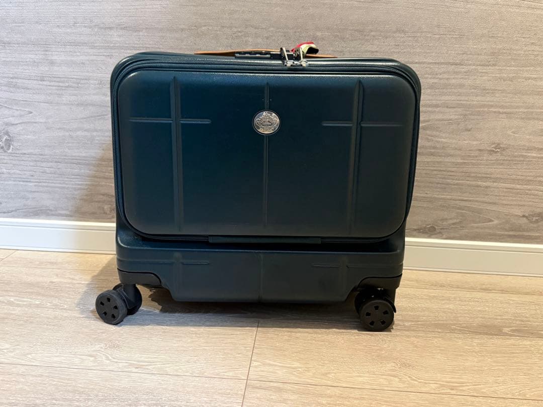 オロビアンコ　キャリーケース　グリーン　中古