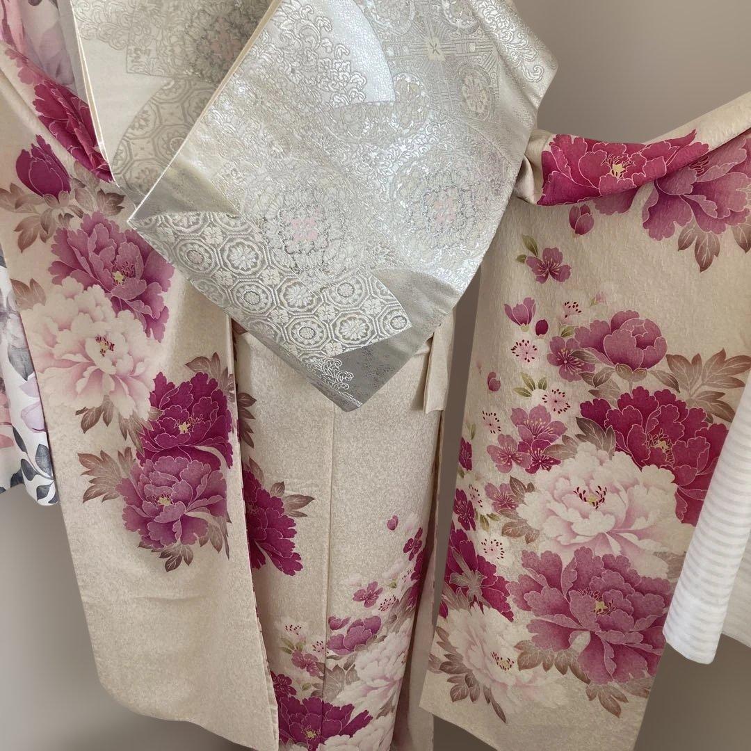豪華振袖フルセットお探しの方に　牡丹　成人式に 美しい花柄　西陣織プラチナ箔