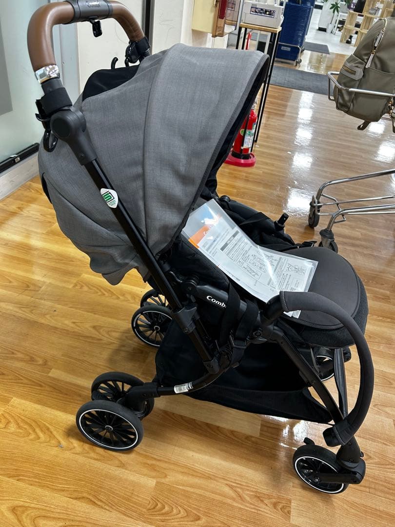 ［5000円値下げ中］Combi ベビーカー　スゴカルSwitchエッグショック