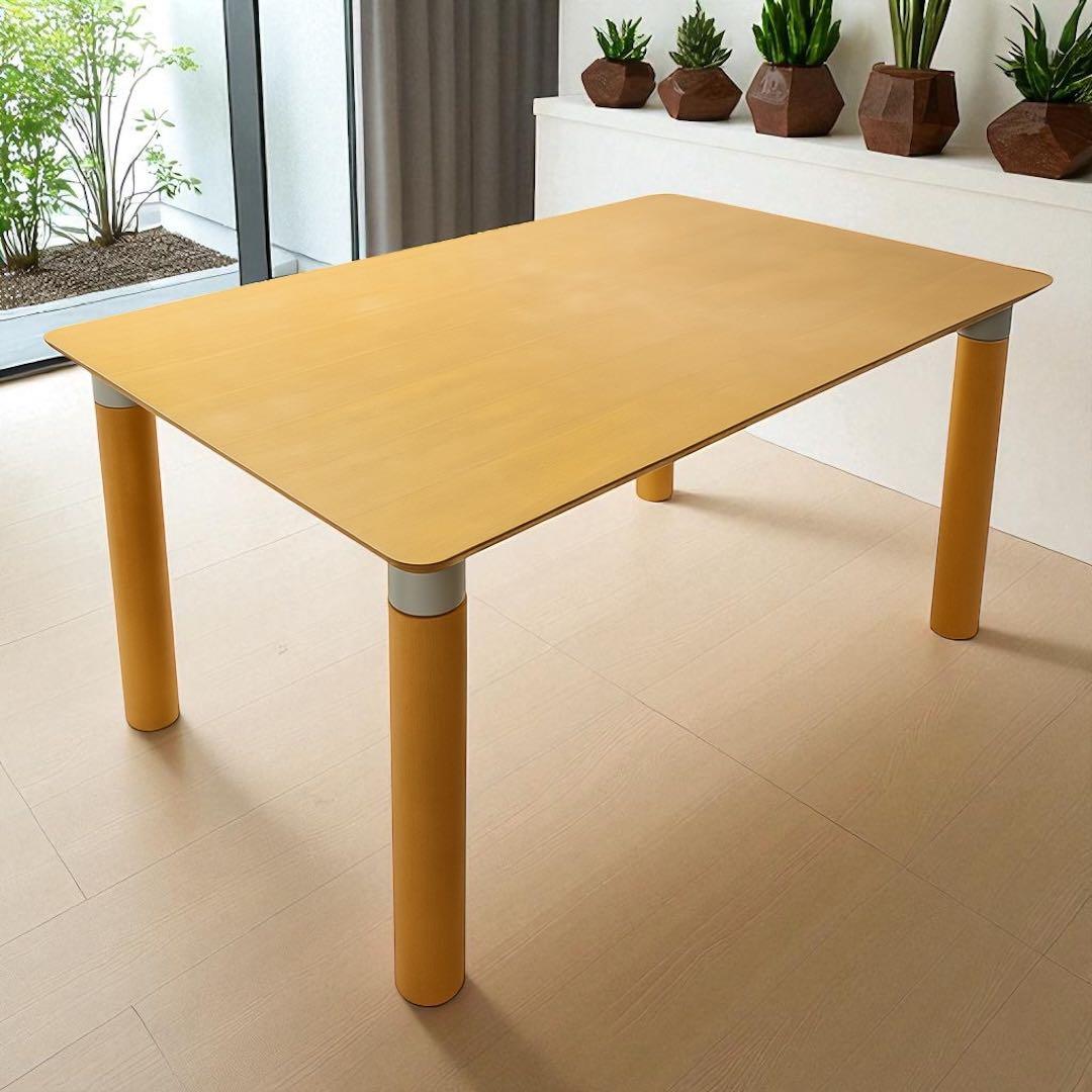 310 ニトリ ダイニングテーブル 幅135 木製 食卓 北欧風 ナチュラル　a