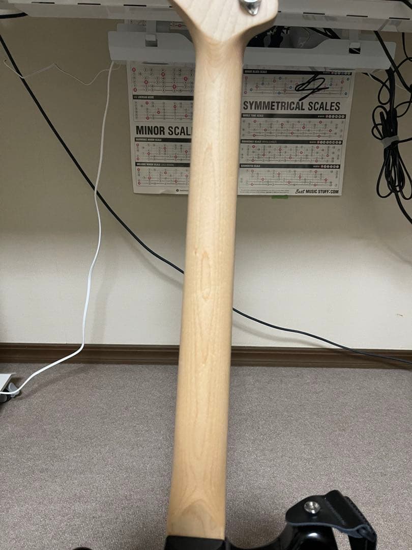 スクワイヤー　Squier by Fender エレキベース ブラック