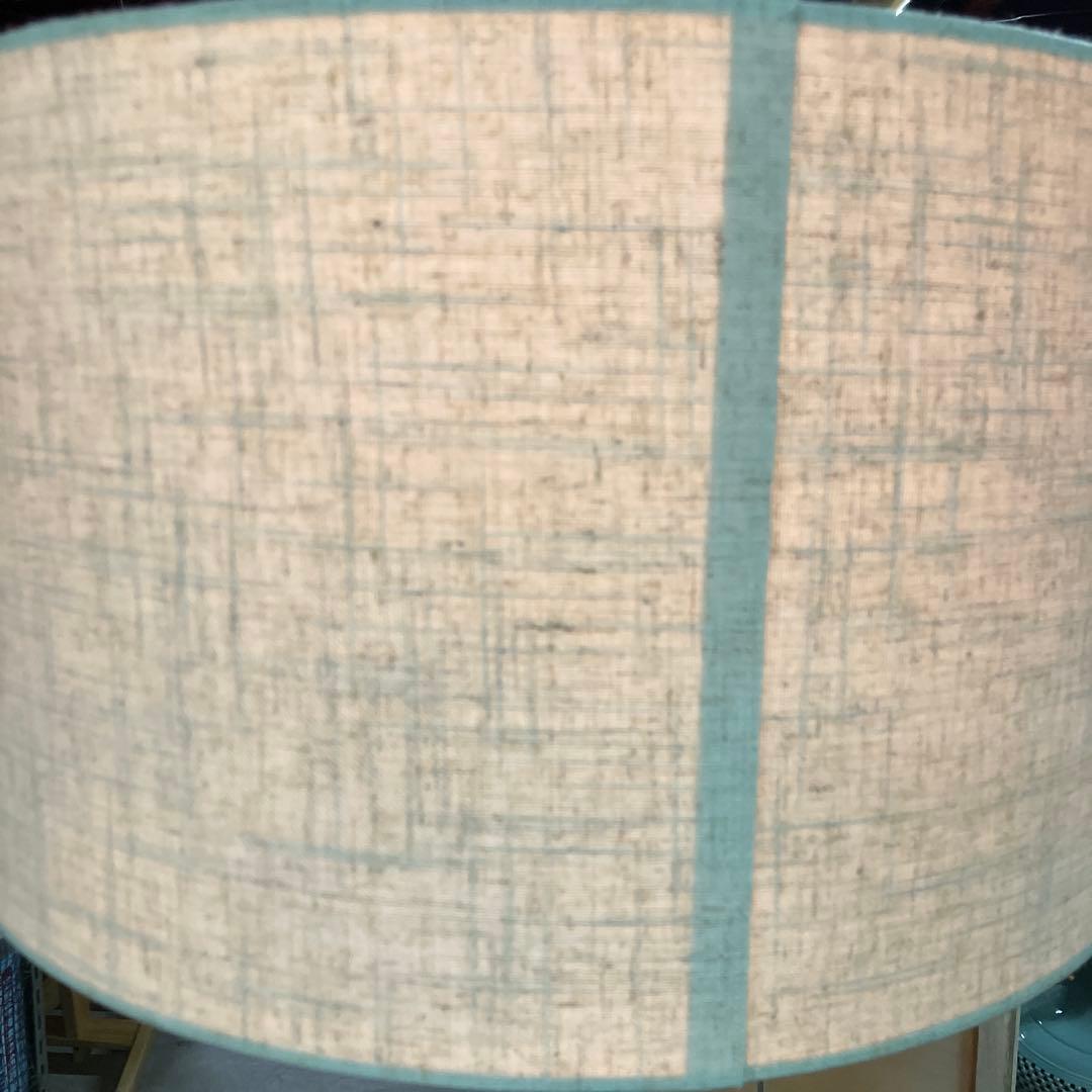 モダン フロアスタンド 照明 サイドテーブルフロアランプ リネンシェード付き