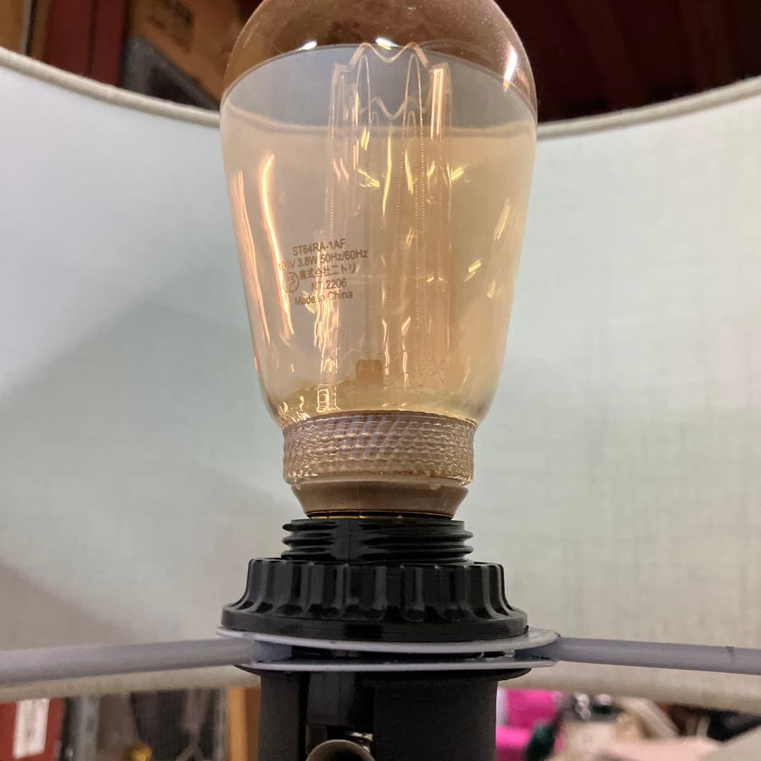 モダン フロアスタンド 照明 サイドテーブルフロアランプ リネンシェード付き