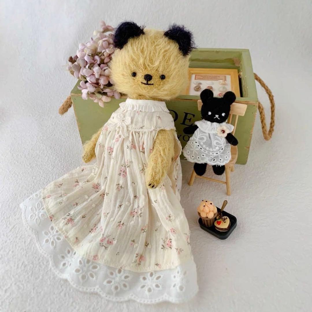 優しい黒ミミさん アーティストベア 海外作家様 ハンドメイド ぬいぐるみ 置物