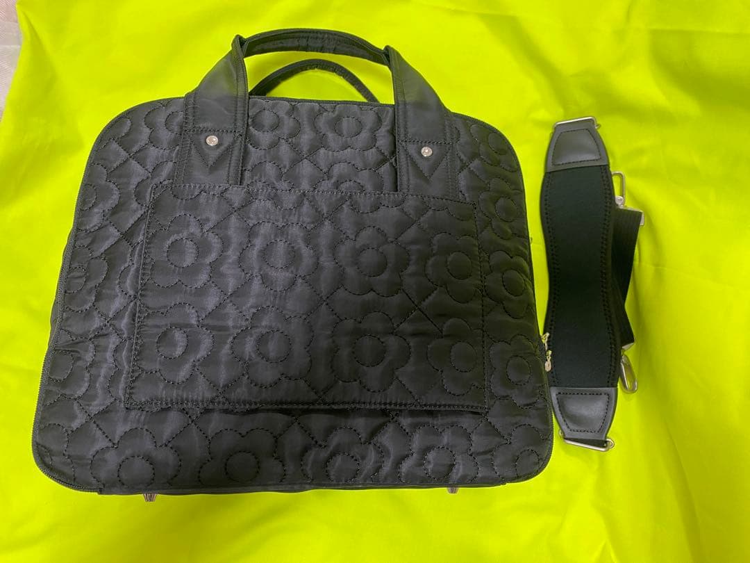 マリークワント　キルティング2wayボストンバック