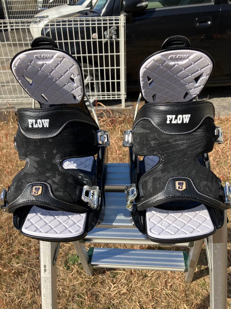 FLOW スノーボード用ビンディング ブラック