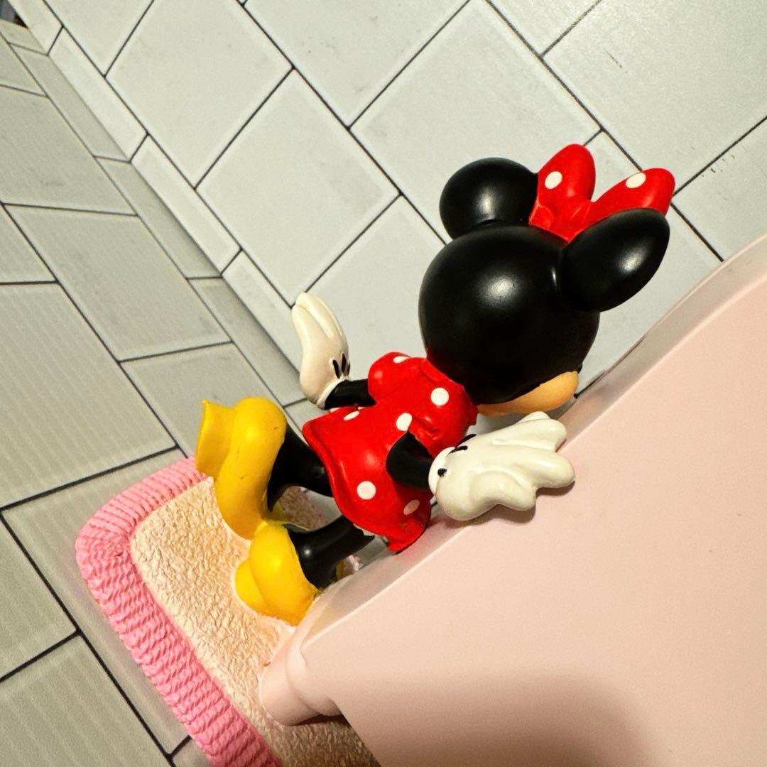 ディズニーストア エクスクルーシブ ミニー キーハンガー